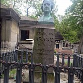 François Arago repose au Père Lachaise ....