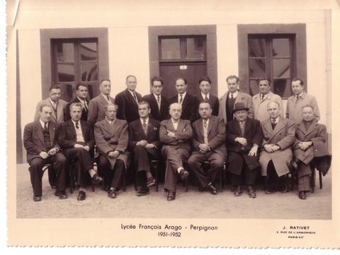 Administration et profs Professeurs 1951/1952 : gal_1928382305_N.jpg