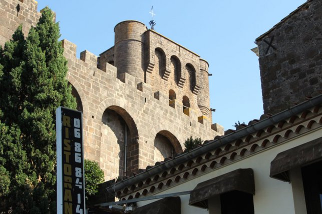 Screenshot 2026-07-09 at 18-45-01 LA CATHEDRALE – CHATEAU LAURENS – CHATEAU LAURENS – Amicale des Anciens élèves du lycée Arago de Perpignan – AAA