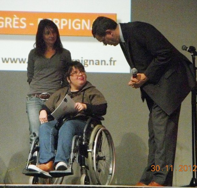 2012 octobre Cérémonie de remise des prix  Bachelière ! Et oui. : 1354374950.2012.11.diplomes.69.jpg