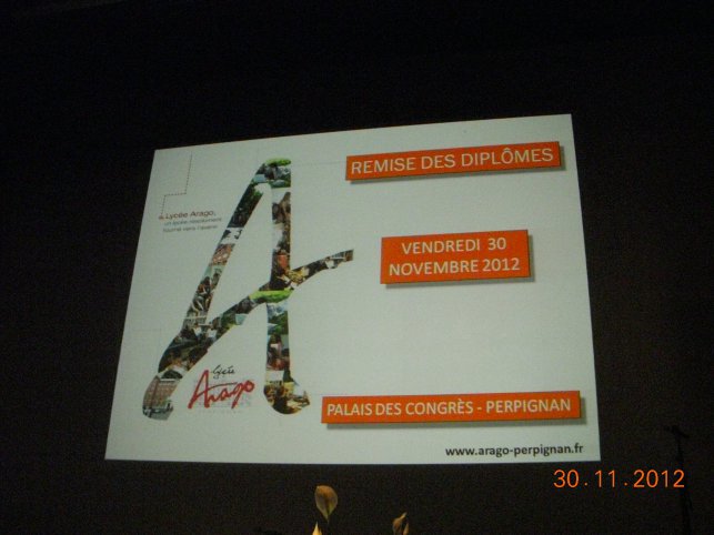 2012 octobre Cérémonie de remise des prix  Vendredi 30/12/2012 : 1354375272.2012.11.diplomes.61.jpg