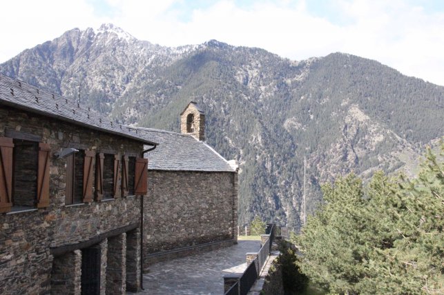 2013 - Le week-end de debut Juin en Andorre le sanctuaire de Canolich : 1372067577.naudeillo.159.jpg