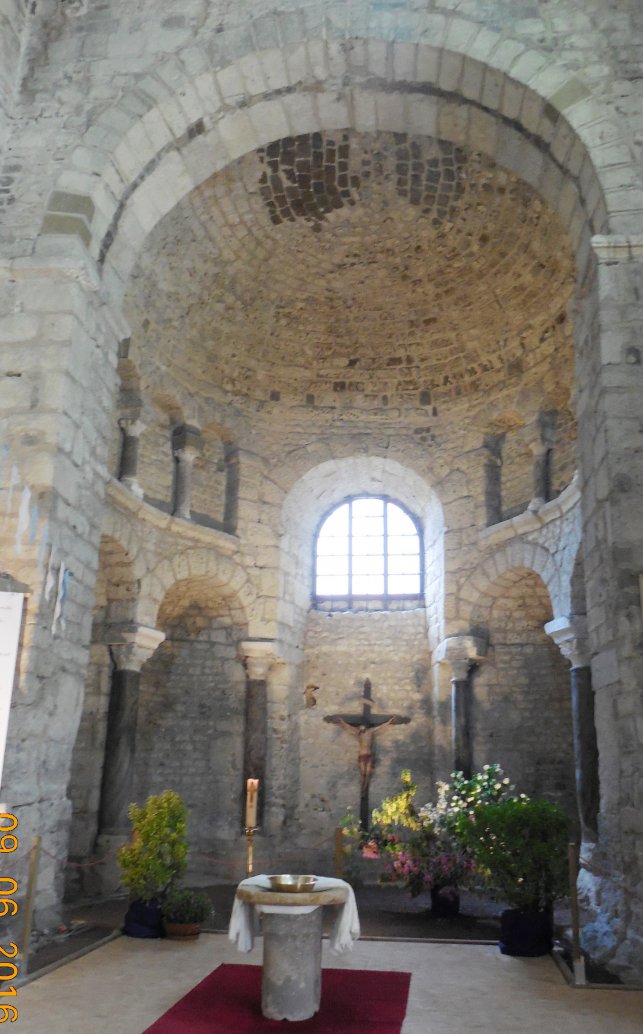 2016 - Patrimoine du Puy en Velay Le baptistère St Jean (Vè siècle) : 1465663867.dscn5708.jpg