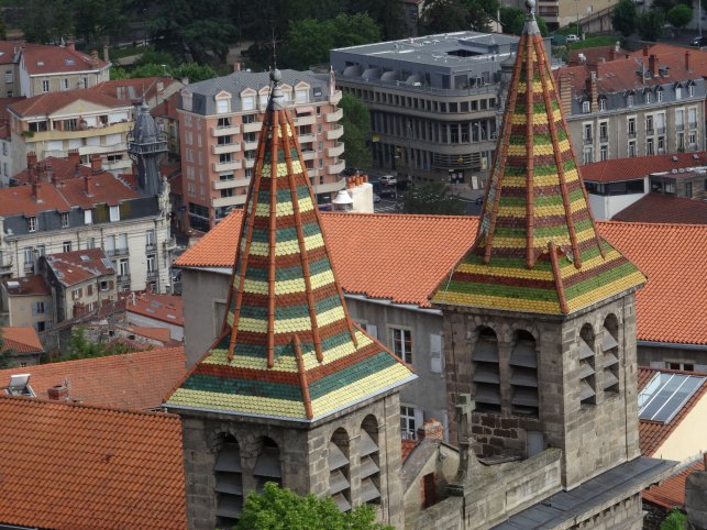 Y. Amouroux et Le Puy" les toits de la cathédrale : 1466181802.g36.20160608.le.puy.en.velay.sortie.aaa.dsc02748.jpg