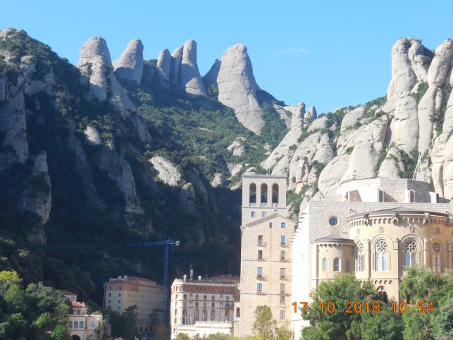2018 Octobre Montserrat la dentelle de roches : 1540117546.dscn9073.jpg