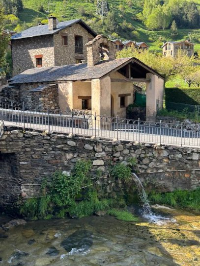 Screenshot 2026 07 09 at 18 18 53 chapelle de Canillo 2024 05 ANDORRE 2024 05 ANDORRE Amicale des Anciens eleves du lycee Arago de Perpignan AAA