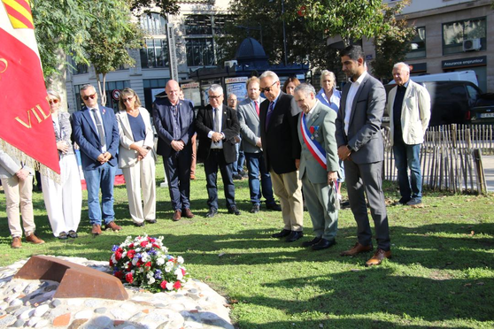 Hommage à Samuel PATY et Dominique BERNARD.